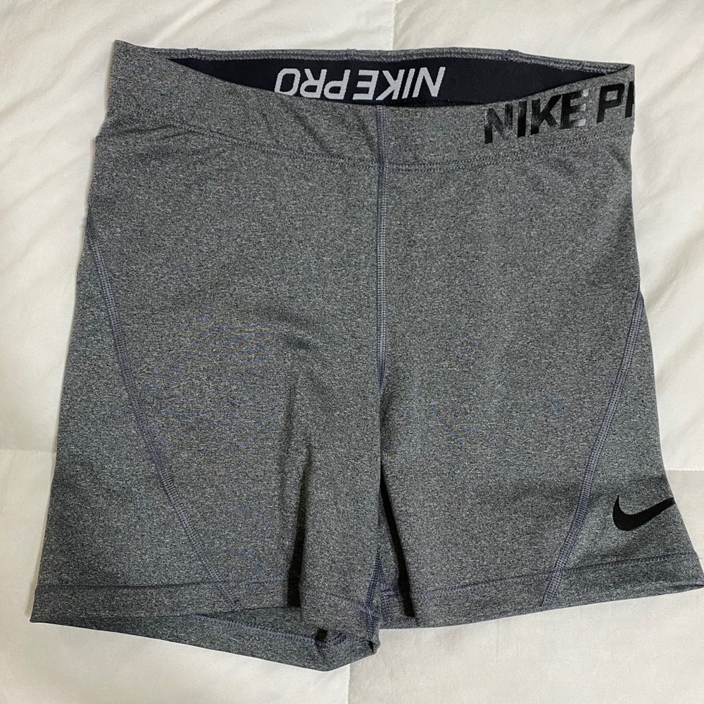 Nike Pro Dry-fit compression shorts size M